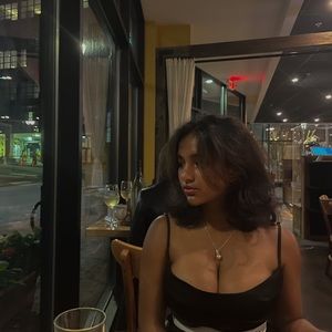 Meet your Posher, Lucy